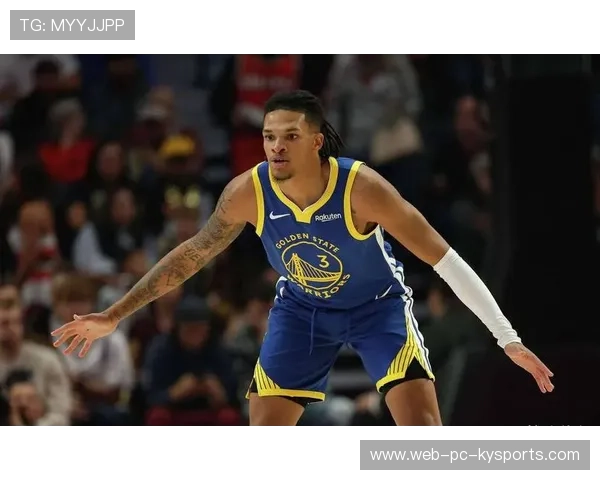 勇士赛季中期调整，外线跑位设计兼顾创造力