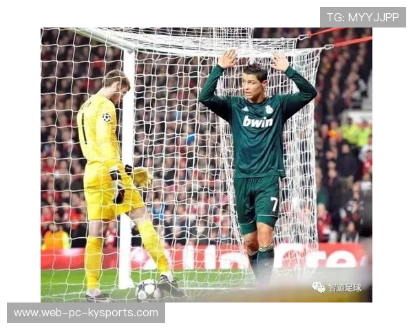 欧冠赛场外的球迷文化展示出跨国融合的魅力，欧冠 球迷